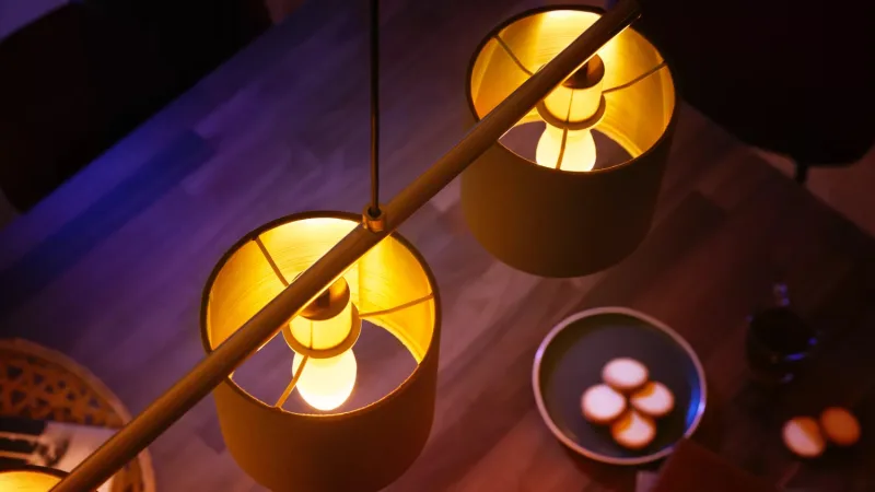 Philips Hue White Ambiance Candle Smart Bulb (E14)